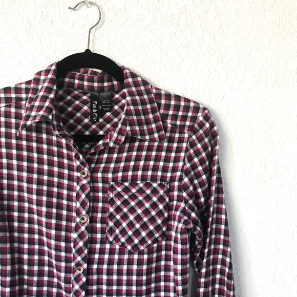 Burgundy & Navy Flannel top - Picture 2 of 3